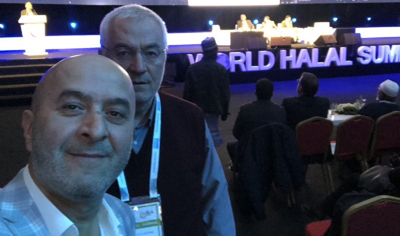 WORLD HALAL SUMMIT - HELAL EXPO 2018 FUARINDA VAKFIMIZIN STANDINDAN KARELER 